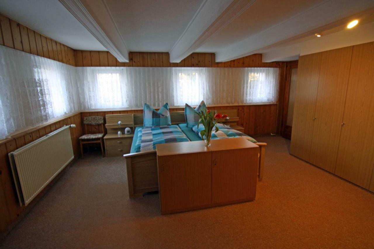Ferienwohnung Schiller 쿠로르트존스도르프 외부 사진